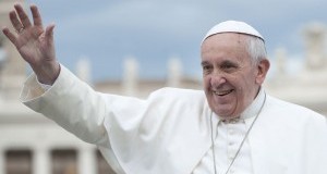 La Benedizione di Papa Francesco ai cani del canile romano Parrelli,affidati alla LAV